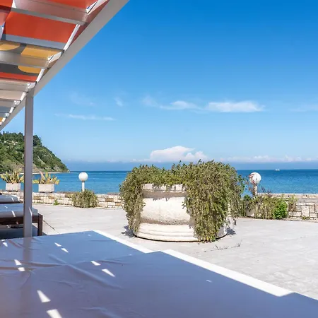 Barbara Piran Beach Hotel-2